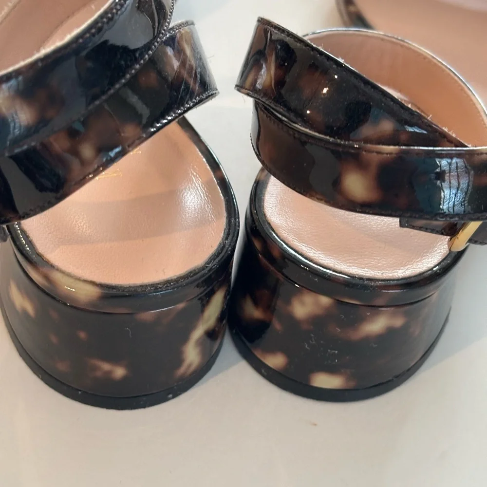 Kate Spade Lagoon Metallic Tortoise and Gold Heart Decoration Sandals